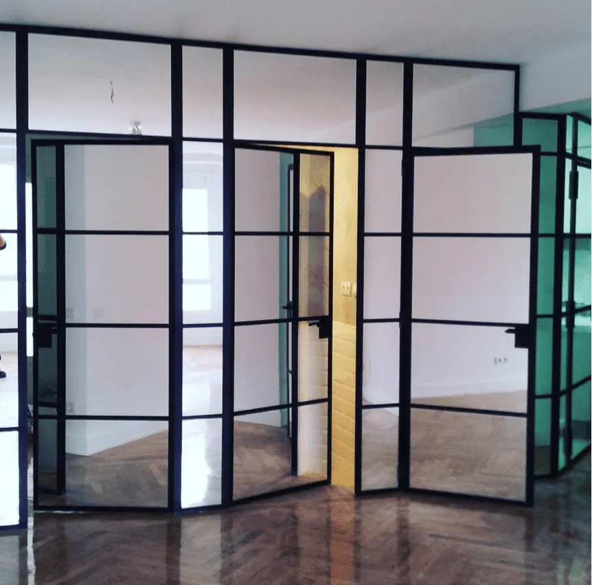 PUERTAS ABATILES CERRAMIENTO ESPEJO NEGRO CUADRICULA